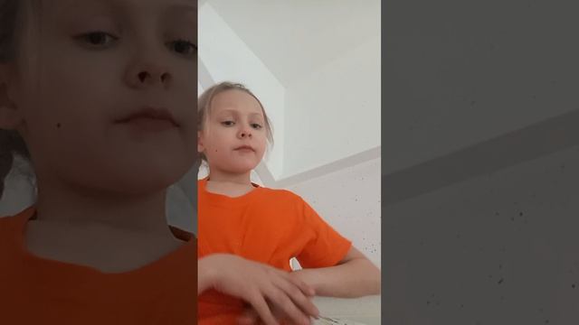 поедание вкусняшек часть 4