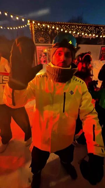 Зимний драйв друзья рядом звучит музыка