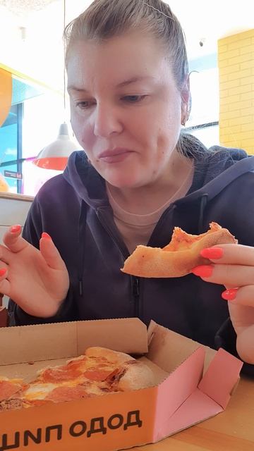 Завтрак в пиццерии