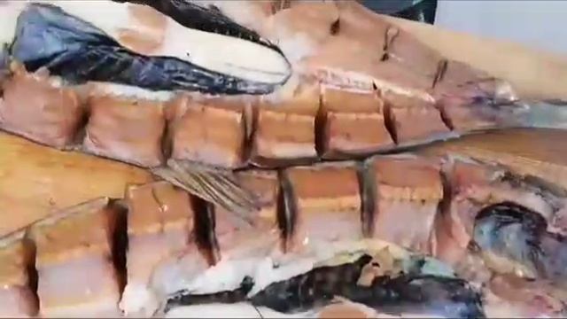 Толстолобик холодного копчения потрашенный