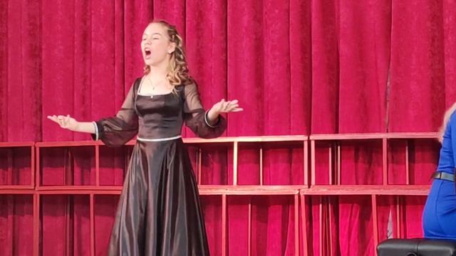 Леонтьева Лиза. Концертмейстер Зенкевич Е.С.