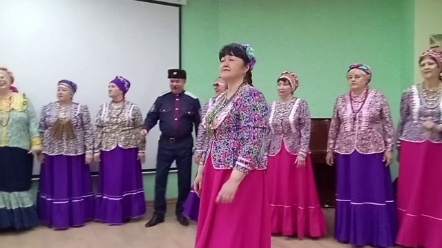 Народный ансамбль казачьей песни Рябинушка. Ох как поет!..