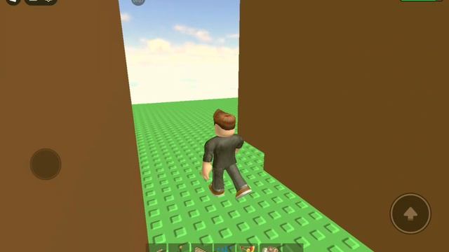 Артём играет 2 игры про игра Нубика