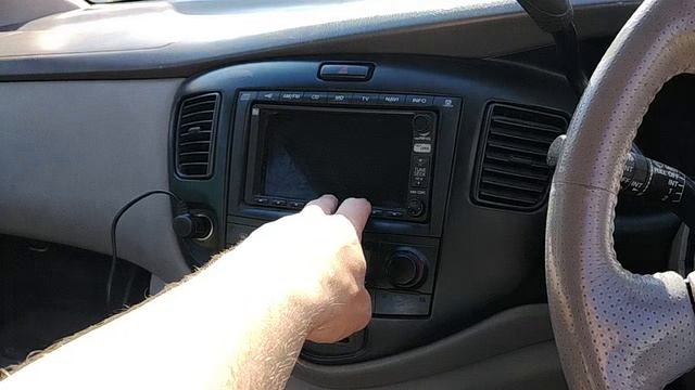 Мазда МПВ Обзор авто 2001г 2л FS1E 135лс