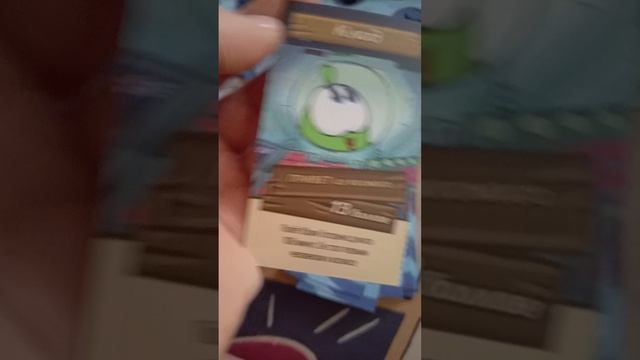 Артемка давай поиграем в.карточки ам-ням 2.