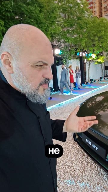 Exlantix ET8 Concept авто