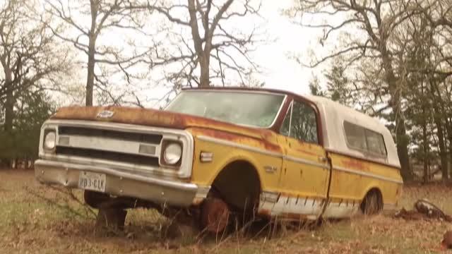 ПОЛНОСТЬ ВОССТАНОВЛЕННЫЙ 1970 Шевроле С10 был спасен A FULLY RESTORED 1970 Chevrolet C10Si Was Saved