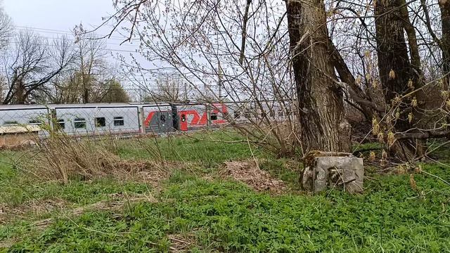 ЭП2К с поездом Санкт Петербург Челябинск