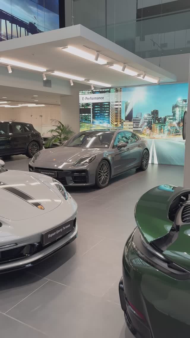 Porsche Panamera 4 In Slate Grey Color And Kalahari Interior / Порше Панамера 4 в цвете Слейт Грей