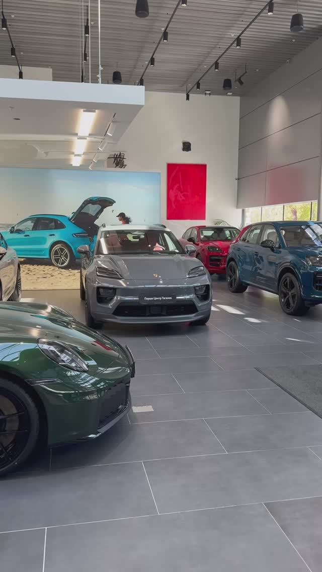Porsche Macan 4 Electric In Slate Grey Color And Bordeaux Red Interior / Порше Макан 4 электро