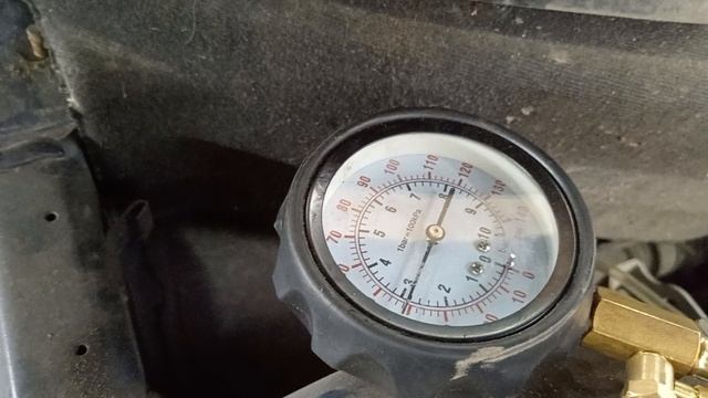 ВАЗ 2110 8кл. ГЛОХНЕТ НЕ ТЯНЕТ НА ХОДУ НА ХОЛОСТЫХ