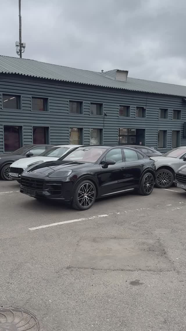 Porsche Cayenne Coupe 2026 In Chromite Black Color And Bramble Interior / Порше Каен Купе Черный