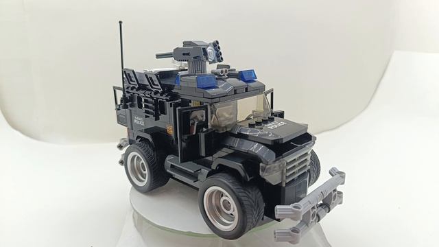 Конструктор Sluban Штурмовая машина M38-B1156