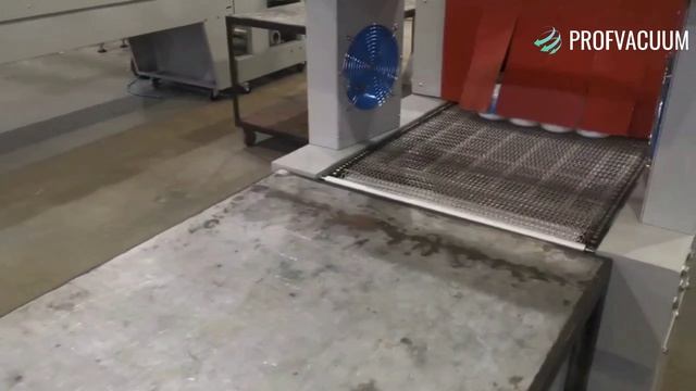 Термоусадочный нож - автоматическая подача и запайка продукта на производстве