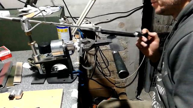 Заточка ножа (ручная, профессиональная)