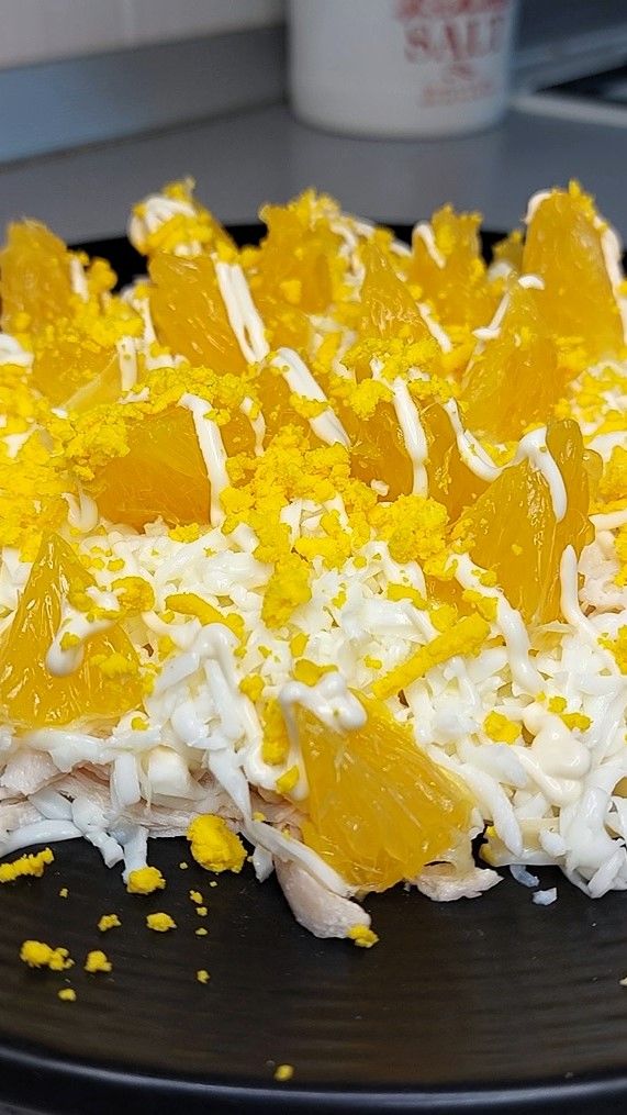 Сочный и яркий салат с апельсином