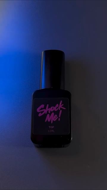 Ну какие они🔥 Выкладной френч выполнила на верхние формы от торговой марки Shock Me! lina_nails.g