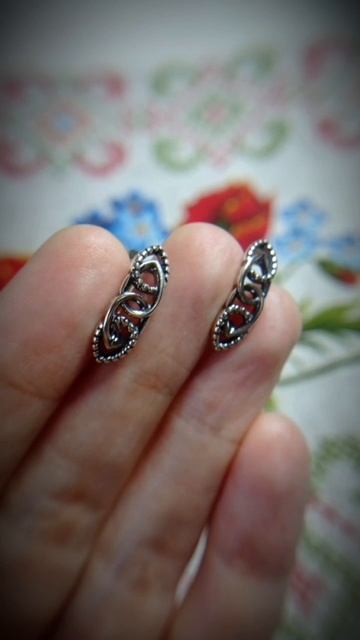 Серьги