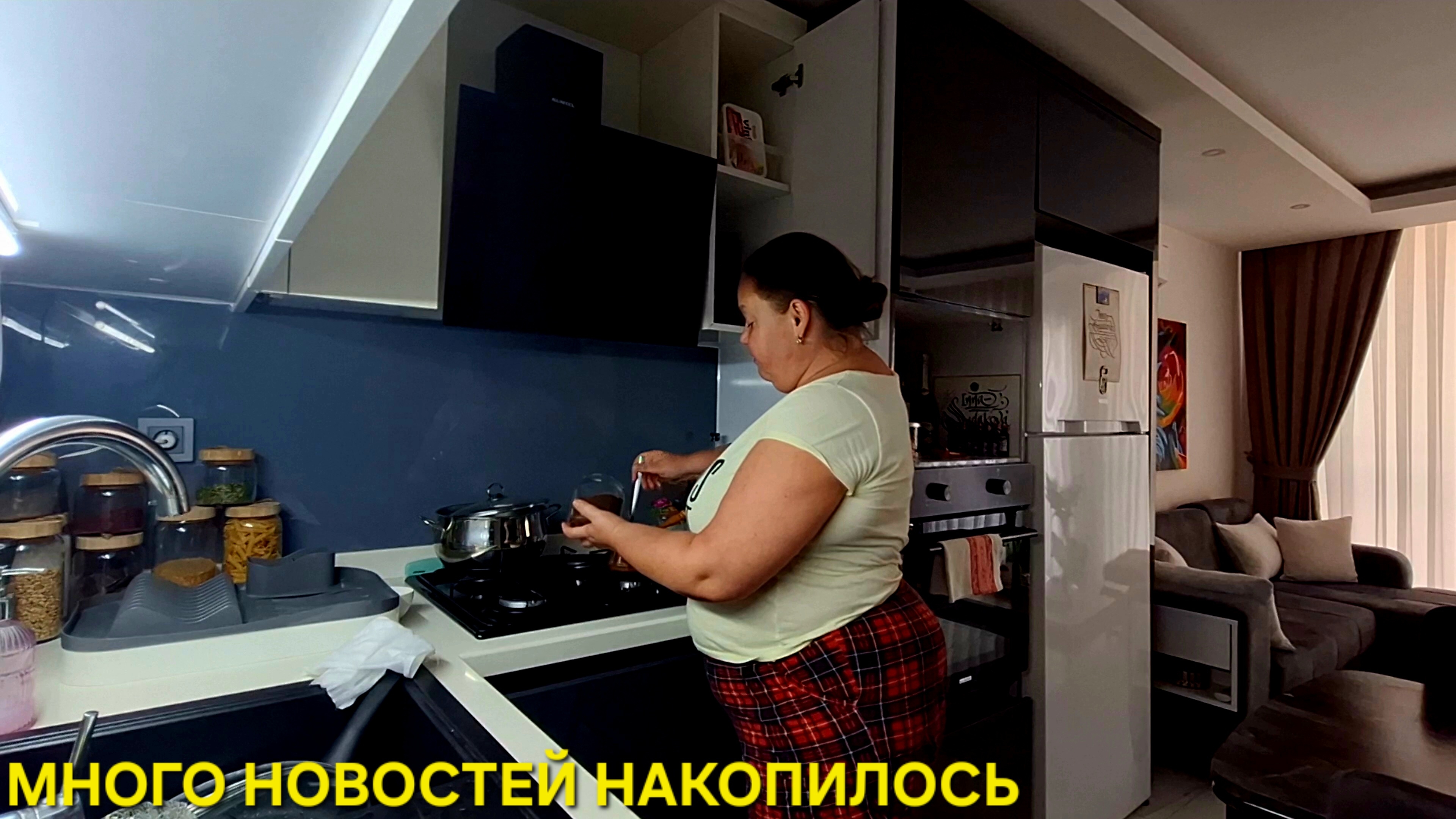 БОЛТАЮ БОЛТАЮ БОЛТАЮ НЕ ЗАТКНЁШЬ😆