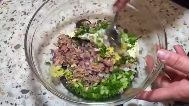 Очень вкусная закуска. Намазка из тунца. Обзор приготовления.