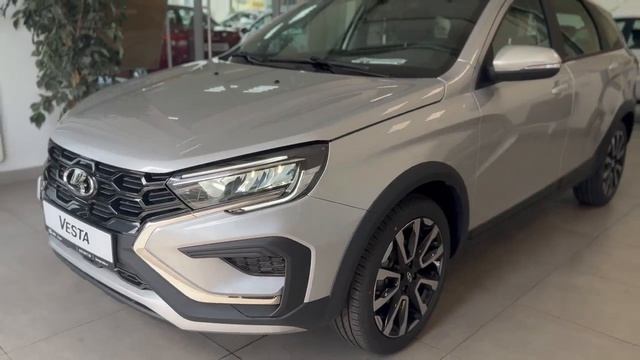 Vesta универсал Кросс Драйв 1.8 122 л.с. МТ Платина