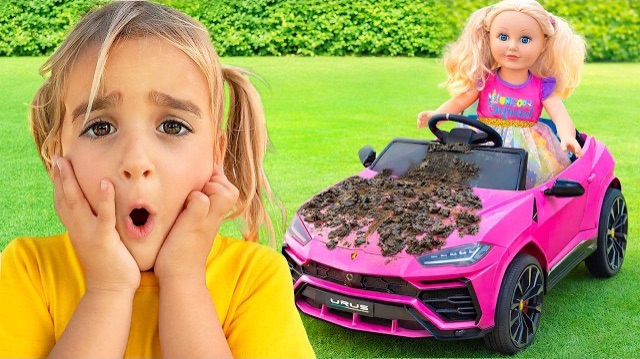Алиса открывает автомойку, чтобы купить новую игрушечную машинку!