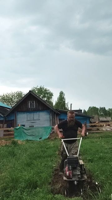 Землепашец 20.05.2026 Спасское.mp4