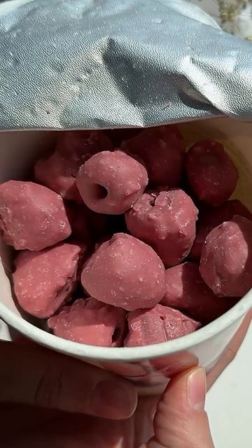 Искристая малина✨ #распаковка #малинавшоколаде #вкусно #сладости #unpackker