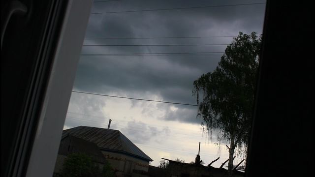 Мощные черные грозные тучи.Рязанская область.15.05.2026.