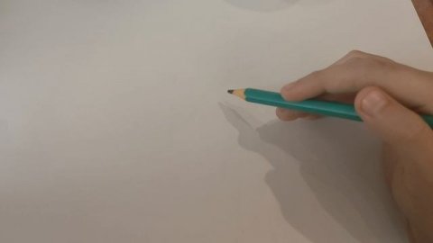 Я удалил видео с артом на конкурс Синехвосту так как арт нарисован плохо (я перерисую на бумаге)