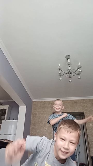 1000018032.mp4