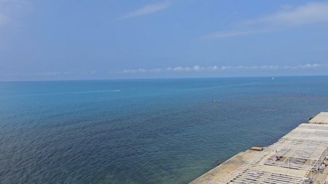 Анапа. Спортплощадка на набережной 23.05.26