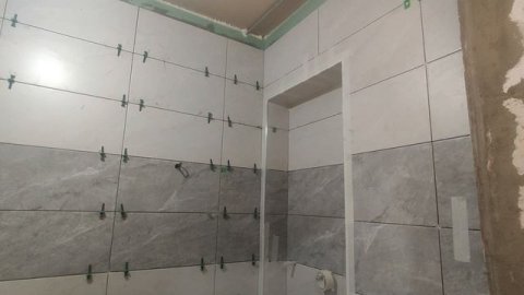 ЕЛУ В АЛЕКСАНДРОВКУ.РЕМОНТ У МУРМАНЧАН.