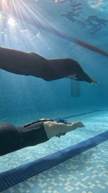 Свобода полёта под водой💦
