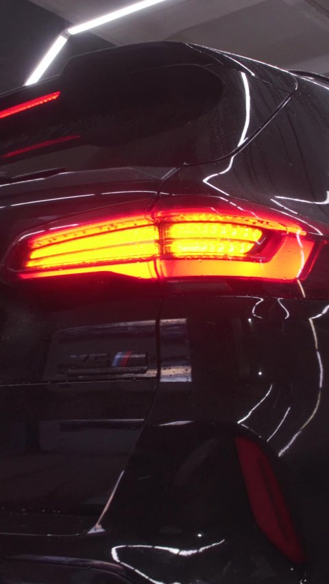 BMW X5 после серьёзного ДТП — восстановление выхлопной системы