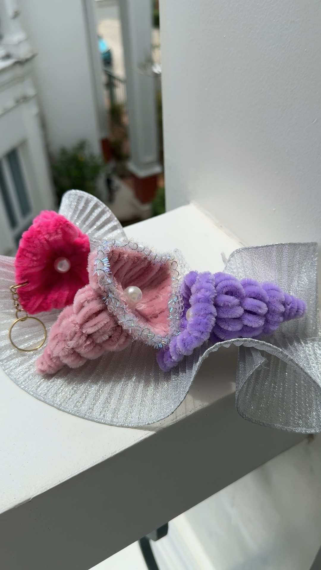 Милая ракушка 🐚 из пушистой проволоки 💜🩷💞