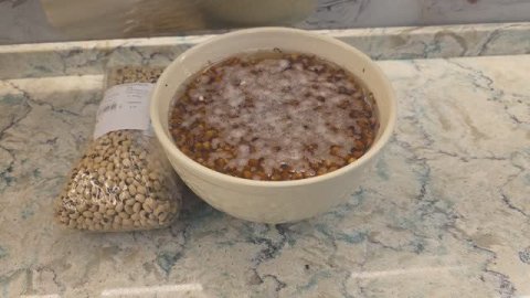 Киркажи лобио, и пора закупать осетринку, Грузия и Астрахань на одной кухне