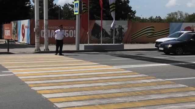 В Черкесске сотрудники Госавтоинспекции провели оперативно-профилактическое мероприятие «Пешеход»
