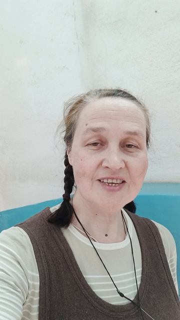 и тут открылась дверь😄