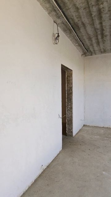 Двухэтажный дом с четырьмя комнатами на верху Изумрудный город