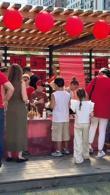 Ярмарка в школе «Как здорово!»