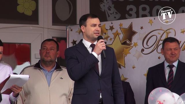 ОЛЕГ ДУБОВЕНКО: «ВЫ НУЖНЫ СВОЕЙ МАЛОЙ РОДИНЕ, ВОЗВРАЩАЙТЕСЬ»