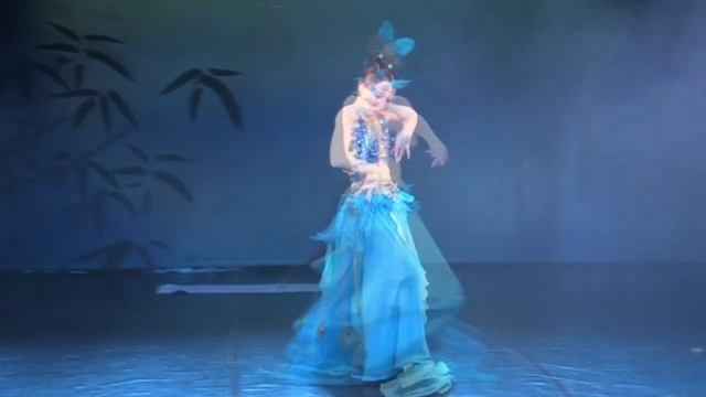 Танец павлина