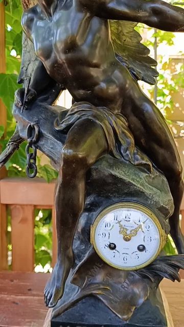 Каминные часы PICAULT