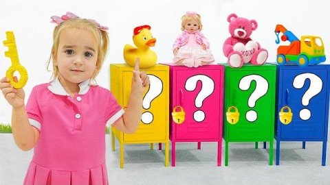 Алиса находит ключ и открывает таинственные шкатулки