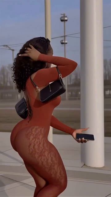 Хороша негритянка 🍑
