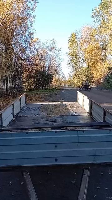 Чезет.Заезжаю на прицеп