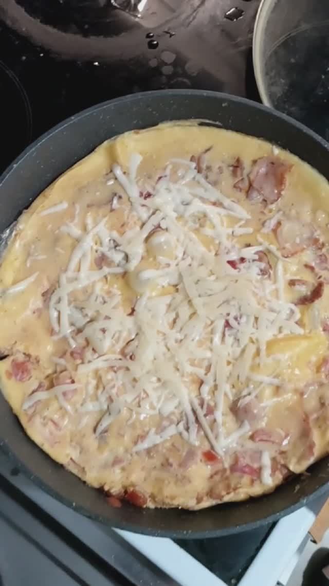Омлет с Беконом и помидорами! БЫСТРЫЙ ЗАВТРАК!