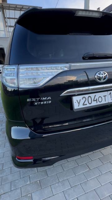 Toyota ESTIMA HYBRID