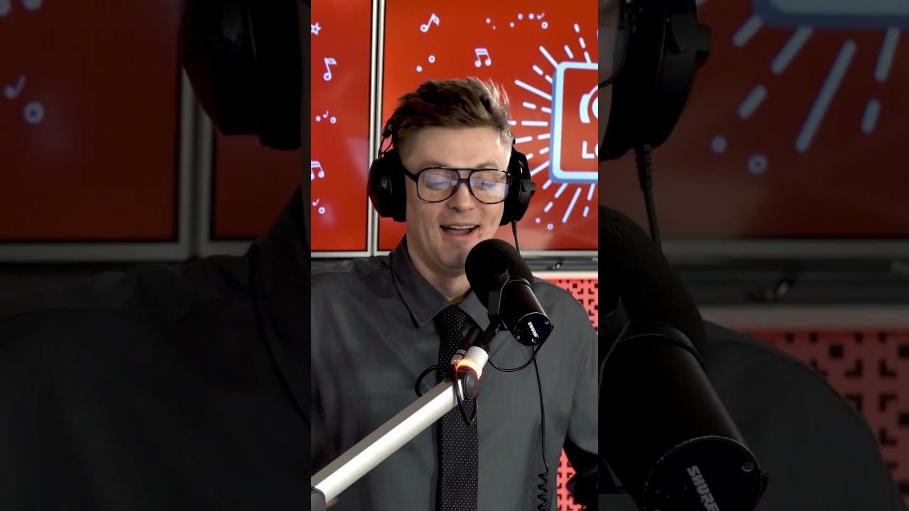 Пусть твоя суббота будет такой же драйвовой, как этот хит Красавцев Love Radio для Анны Плетневой!